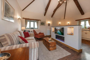 18th century renovated barn in beautiful Devon countryside